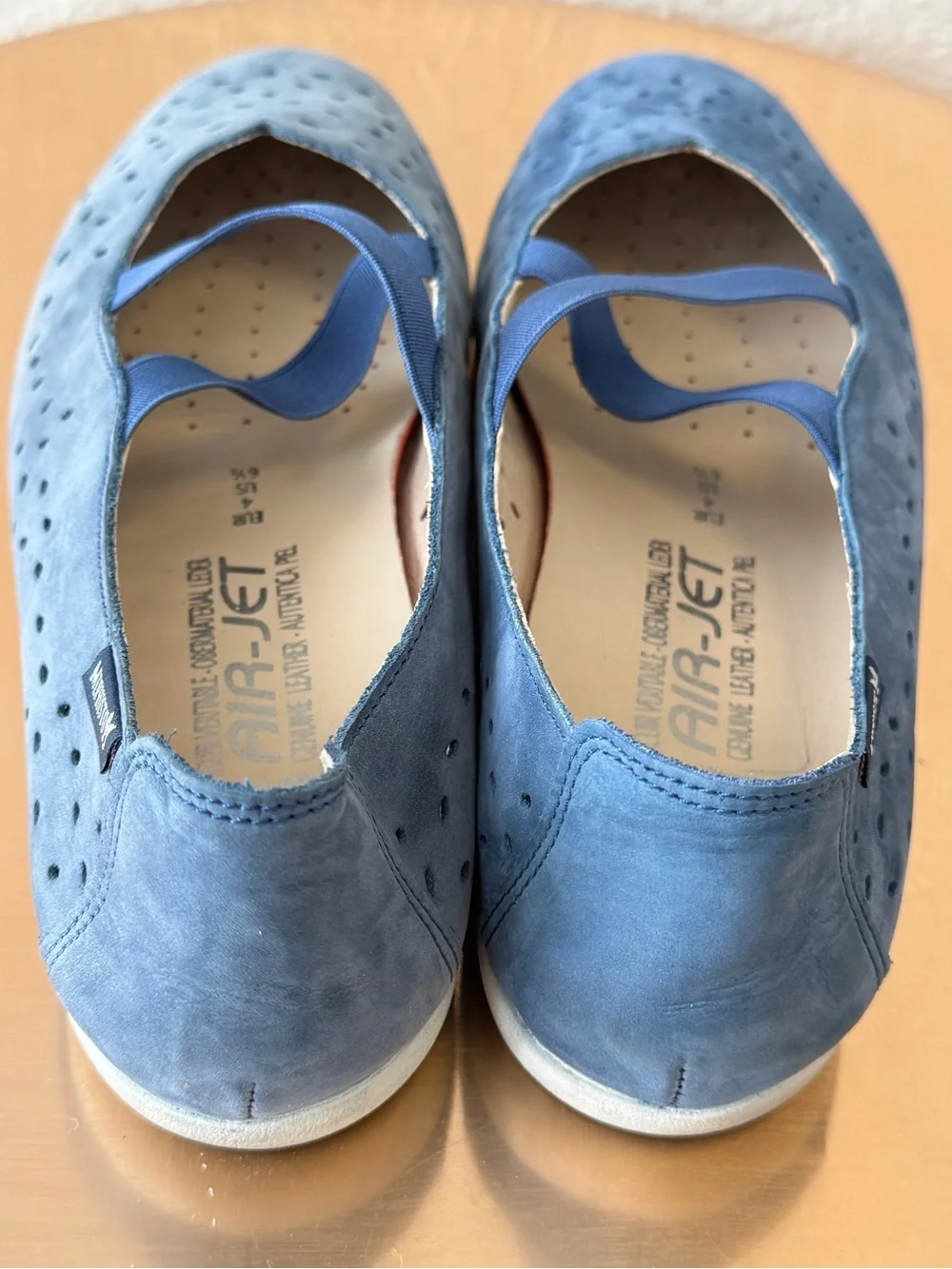 Mephisto Women's Karla Perf Leather Mary Jane Ballet Flats – Blue Suede/Nubuck